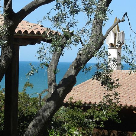 Tenuta Molino Di Mare- Ecoresort Con Villini Роди Гарганико Екстериор снимка