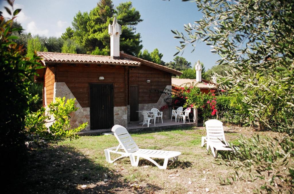 Tenuta Molino Di Mare- Ecoresort Con Villini Роди Гарганико Екстериор снимка