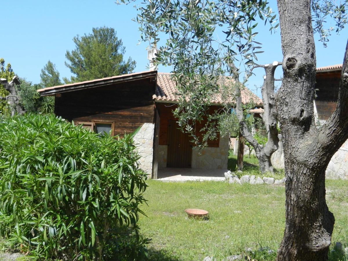 Tenuta Molino Di Mare- Ecoresort Con Villini Роди Гарганико Екстериор снимка