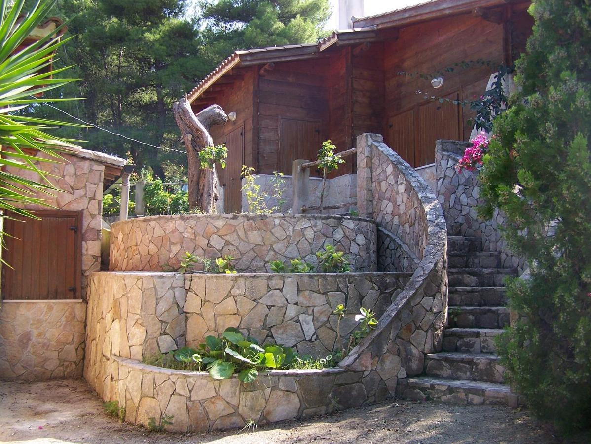 Tenuta Molino Di Mare- Ecoresort Con Villini Роди Гарганико Екстериор снимка